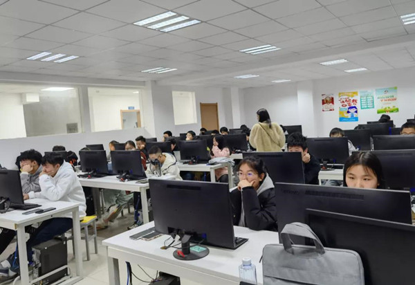 Datacom-HCIA考试.jpg Datacom-HCIA考试.jpg