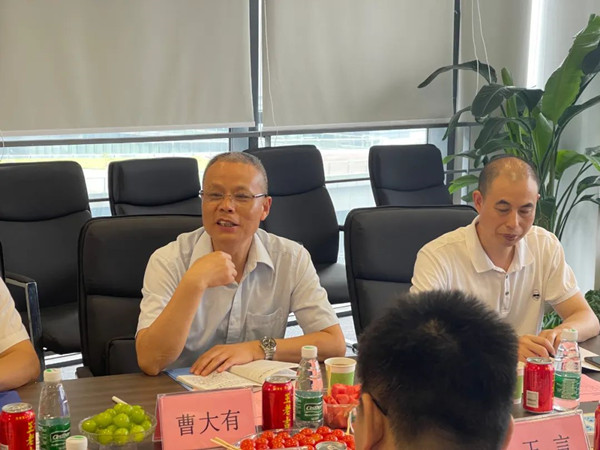 汉江师范学院曹大有.jpg 汉江师范学院曹大有.jpg