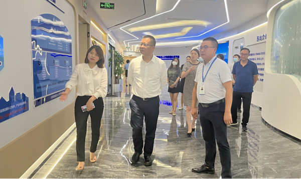 四川天府新区党工委、成都科学城党工委莅临鲲鹏人才基地.png 四川天府新区党工委、成都科学城党工委莅临鲲鹏人才基地.png