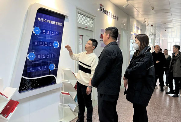 讯方技术新疆工业运营经理杨生林.jpg