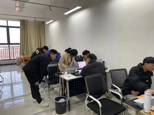 郑州信息工程职业学院双高班.jpg 郑州信息工程职业学院双高班.jpg