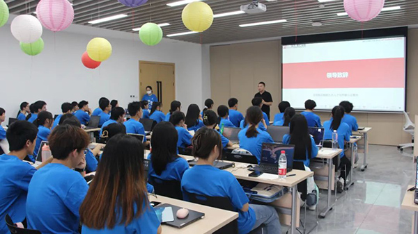 2023讯方技术第三届华为人才生态训练营.jpg 2023讯方技术第三届华为人才生态训练营.jpg