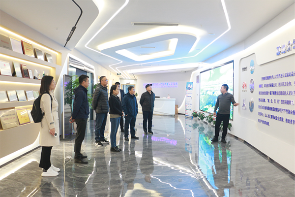 广州航海学院领导莅临鲲鹏人才基地参观交流.png