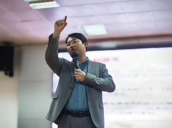 讯方技术深圳交付副总监张润泽.png