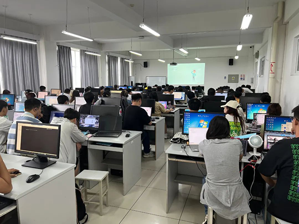 讯方技术北方民族大学云计算企业实训课程.png