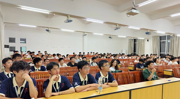 广东理工学院.png